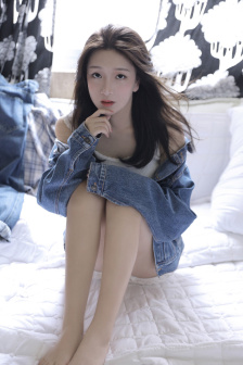 大爷大妈帅小伙